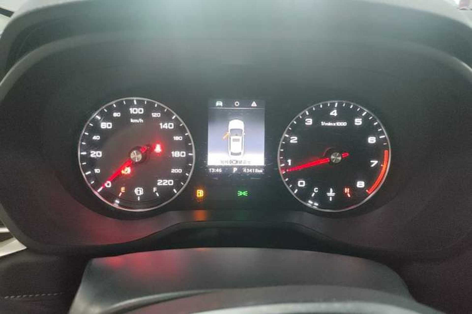 Used Roewe i5 2019 1.5L Automatic 4G Connected Langhao Edition Instrument Cluster