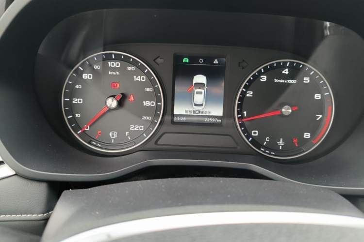 Used Roewe i5 2019 1.5L Manual 4G Connect Leehao Flagship Edition Instrument Cluster