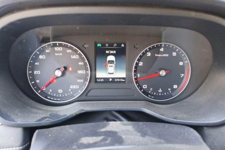 Used Roewe i5 2019 1.5L Automatic 4G Connected Langhao Edition Instrument Cluster
