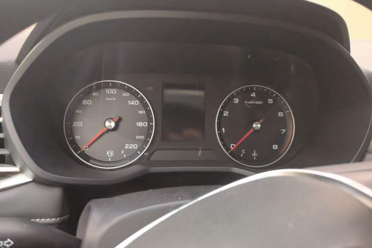 Used Roewe i5 2019 1.5L Manual 4G Connectable Langhao Edition Instrument Cluster