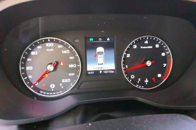 Used Roewe i5 2019 1.5L Automatic 4G Connected Langhao Edition Instrument Cluster