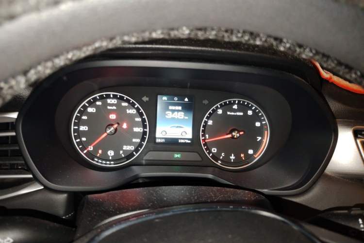 Used Roewe i5 2019 1.5L Manual 4G Connectable Langhao Edition Instrument Cluster