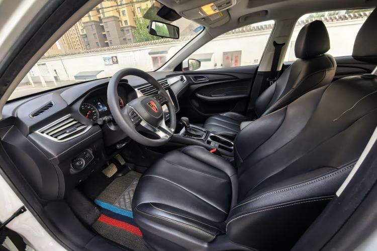 Used Roewe i5 2019 1.5L Automatic 4G Connected Linghao Edition Interior 2