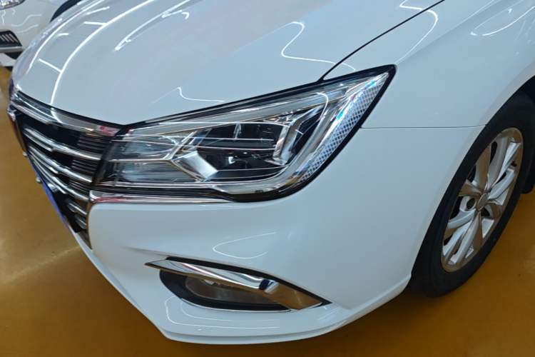 Used Roewe i5 2019 1.5L Manual 4G Connected Langyue Edition Left Front Headlight