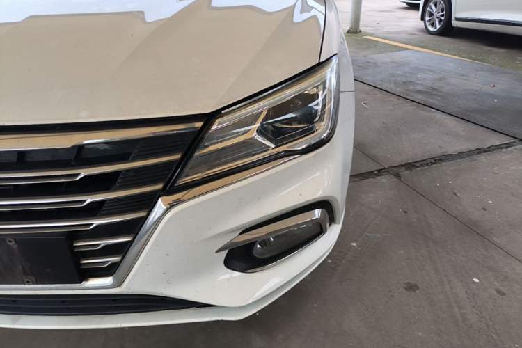 Used Roewe i5 2019 1.5L Automatic 4G Connected Langhao Edition Left Front Headlight
