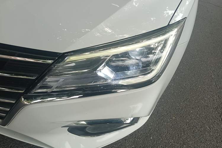 Used Roewe i5 2019 1.5L Automatic 4G Connected Langhao Edition Left Front Headlight