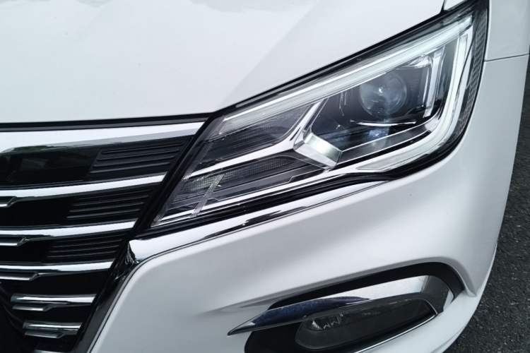 Used Roewe i5 2019 1.5L Automatic 4G Connected Langhao Edition Left Front Headlight
