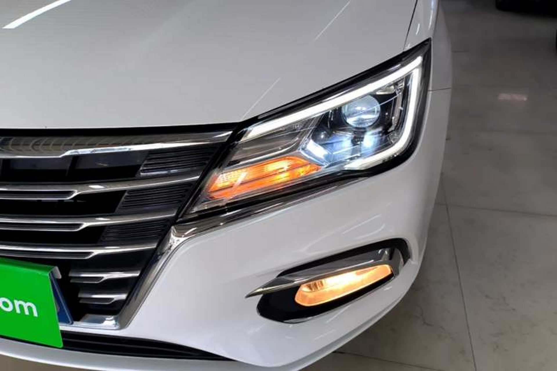 Used Roewe i5 2019 1.5L Automatic 4G Connected Langhao Edition Left Front Headlight