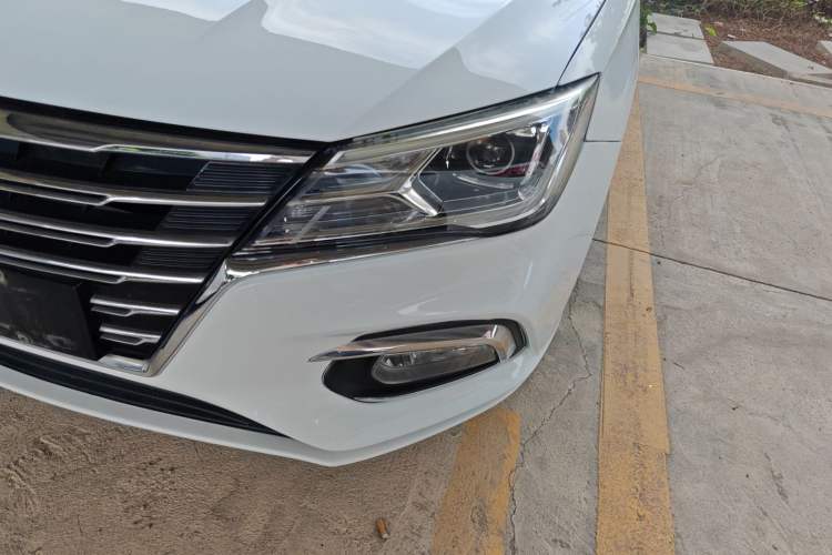Used Roewe i5 2019 1.5L Manual 4G Connect Leehao Flagship Edition Left Front Headlight