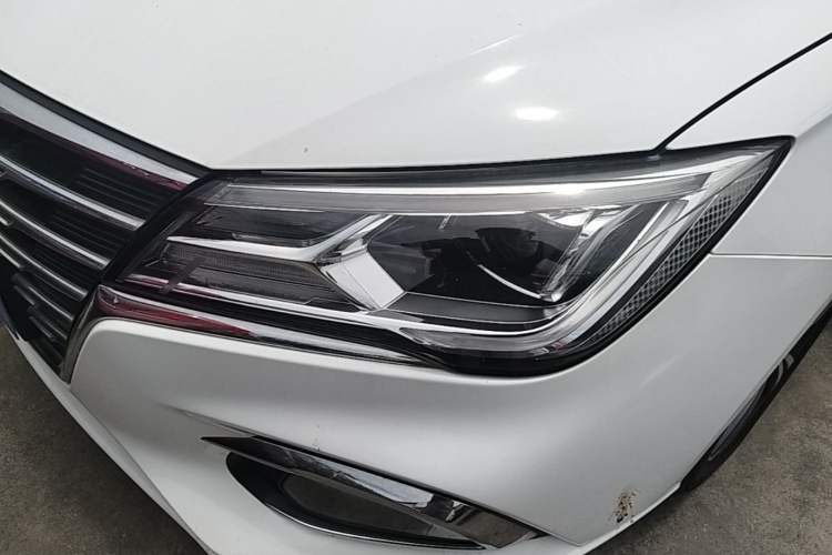 Used Roewe i5 2019 1.5L Manual 4G Connectable Langhao Edition Left Front Headlight