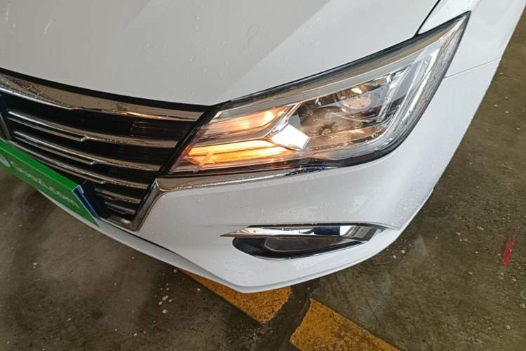 Used Roewe i5 2019 1.5L Manual 4G Connected Langyue Edition Left Front Headlight