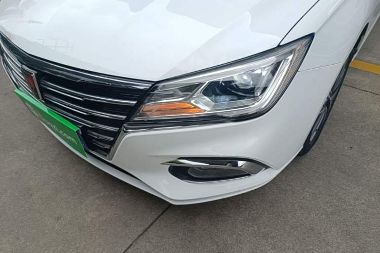 Used Roewe i5 2019 20T Automatic 4G Connected Supercharged Flagship Edition Left Front Headlight
