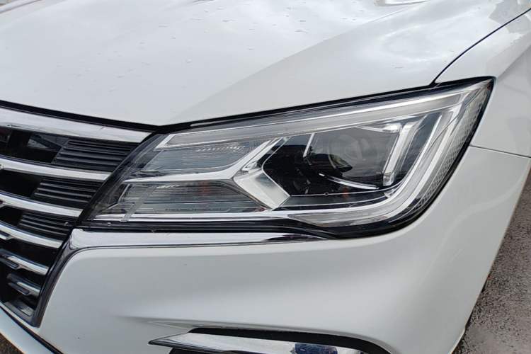 Used Roewe i5 2019 1.5L Automatic 4G Connected Linghao Edition Left Front Headlight