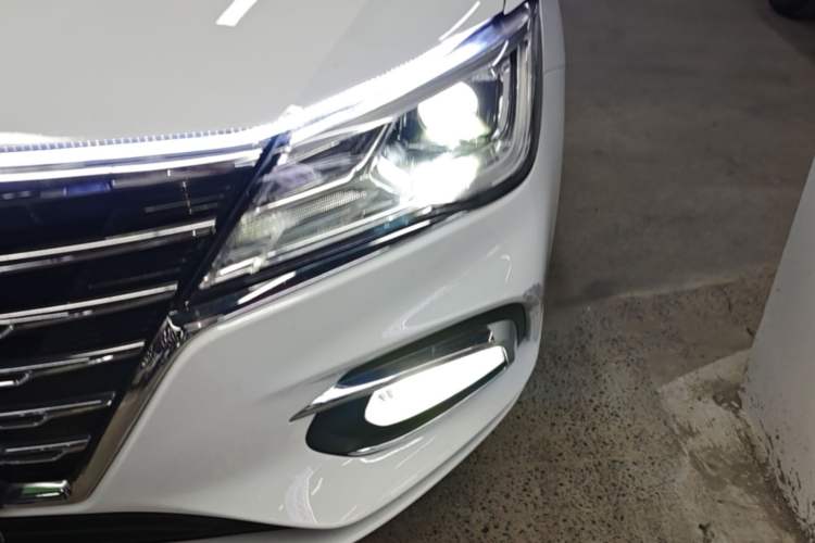 Used Roewe i5 2019 1.5L Manual 4G Connect Leehao Flagship Edition Left Front Headlight