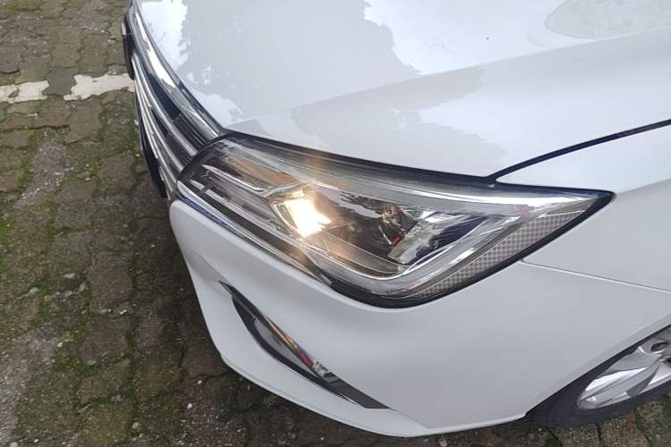 Used Roewe i5 2019 1.5L Manual 4G Connected Langyue Edition Left Front Headlight