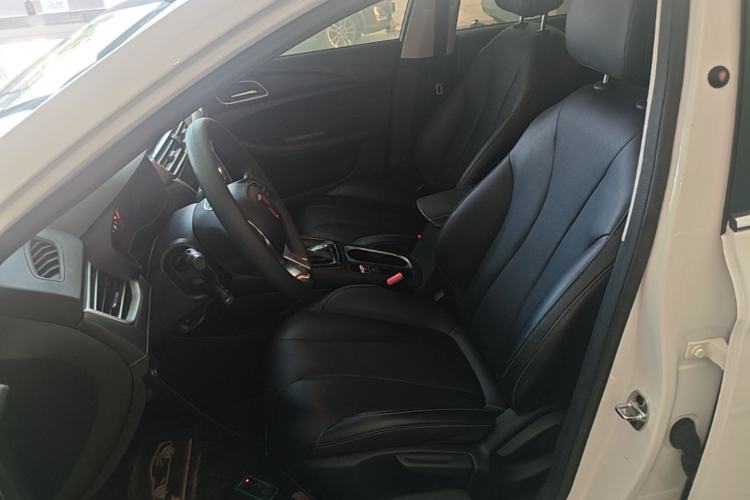 Used Roewe i5 2019 1.5L Automatic 4G Connected Langhao Edition Left Front Seat