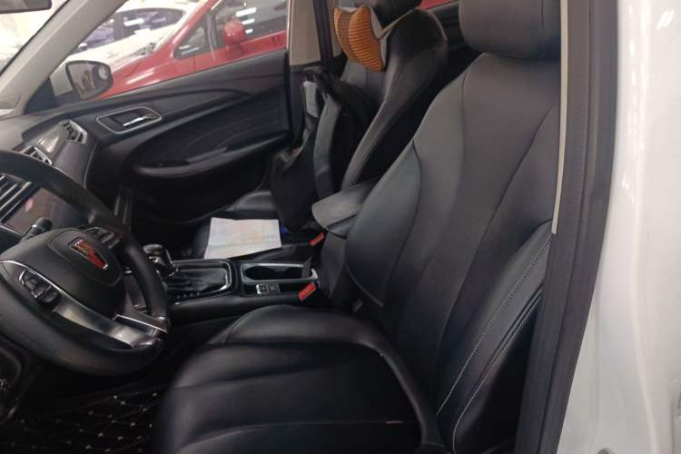 Used Roewe i5 2019 1.5L Automatic 4G Connected Langhao Edition Left Front Seat