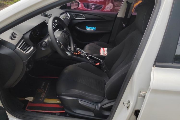 Used Roewe i5 2019 1.5L Automatic 4G Connected Linghao Edition Left Front Seat