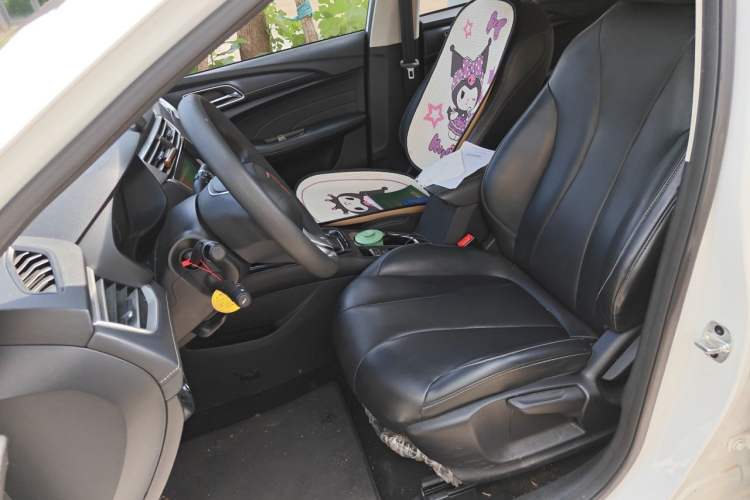 Used Roewe i5 2019 1.5L Automatic 4G Connected Linghao Edition Left Front Seat