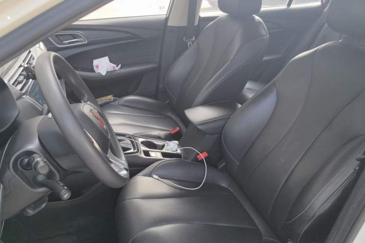 Used Roewe i5 2019 1.5L Automatic 4G Connected Langhao Edition Left Front Seat