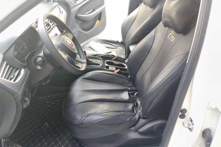 Used Roewe i5 2019 1.5L Automatic 4G Connected Langyue Edition Left Front Seat