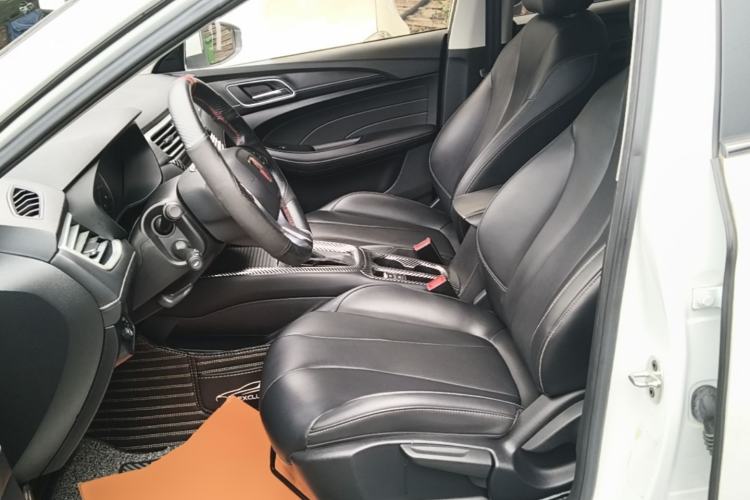 Used Roewe i5 2019 1.5L Automatic 4G Connected Langhao Edition Left Front Seat