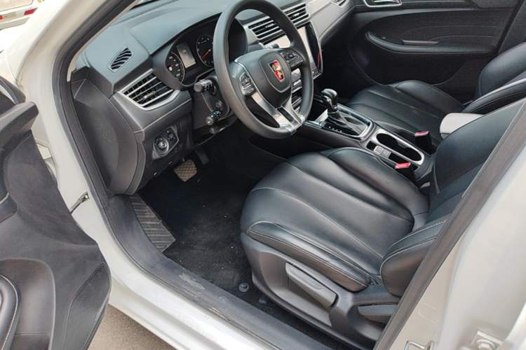 Used Roewe i5 2019 1.5L Automatic 4G Connected Langhao Edition Left Front Seat