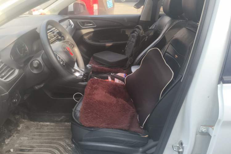 Used Roewe i5 2019 1.5L Manual 4G Connected Langyue Edition Left Front Seat