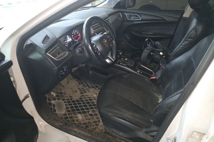 Used Roewe i5 2019 1.5L Automatic 4G Connected Langyue Edition Left Front Seat