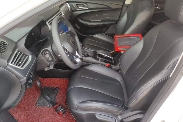 Used Roewe i5 2019 20T Automatic 4G Connect Luxury Flagship Edition Left Front Seat