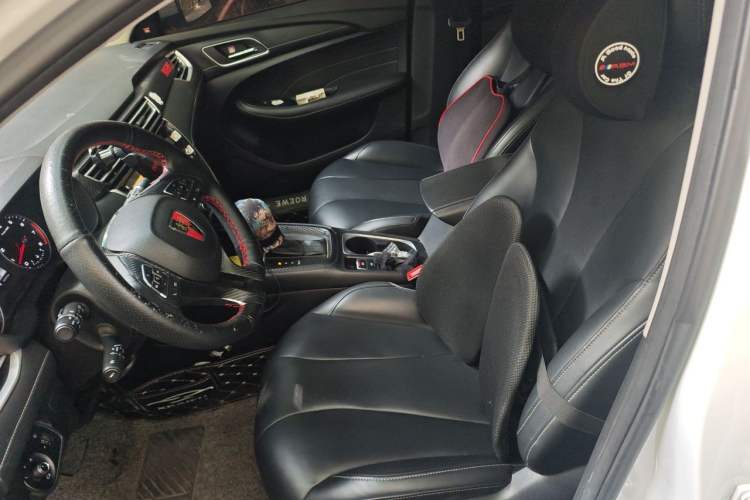 Used Roewe i5 2019 1.5L Automatic 4G Connected Langzhen Edition Left Front Seat