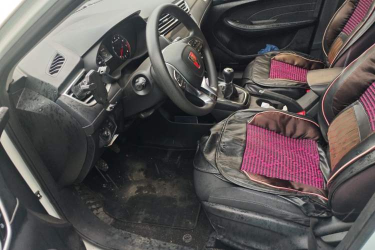Used Roewe i5 2019 1.5L Manual 4G Connected Langyue Edition Left Front Seat