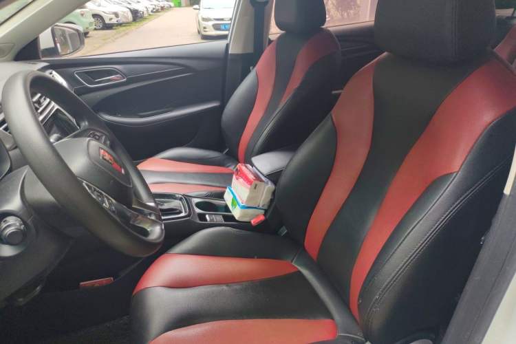Used Roewe i5 2019 1.5L Automatic 4G Connected Linghao Edition Left Front Seat