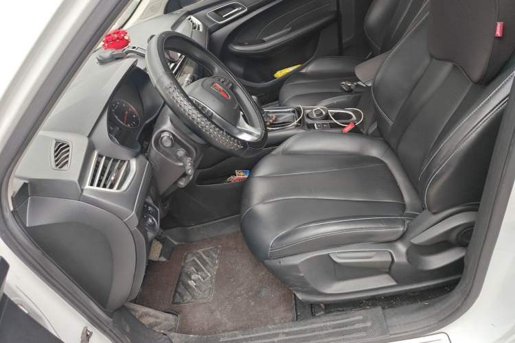Used Roewe i5 2019 1.5L Automatic 4G Connected Langhao Edition Left Front Seat