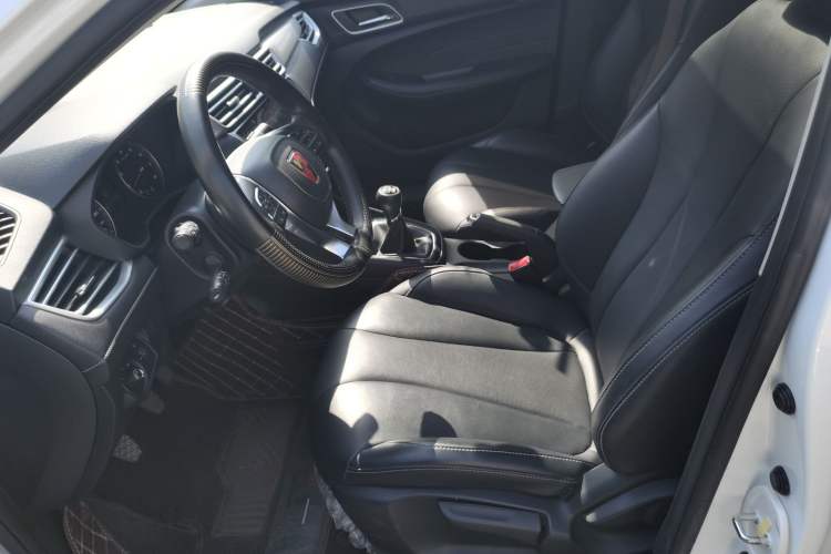 Used Roewe i5 2019 1.5L Manual 4G Connect Leehao Flagship Edition Left Front Seat