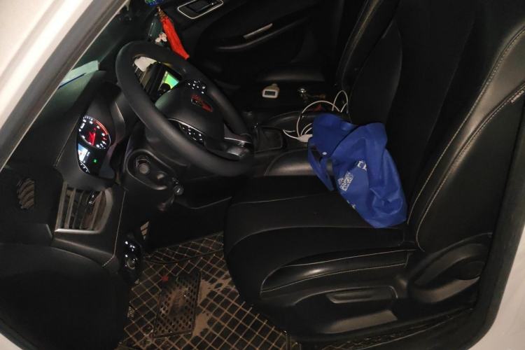 Used Roewe i5 2019 1.5L Manual 4G Connect Leehao Flagship Edition Left Front Seat