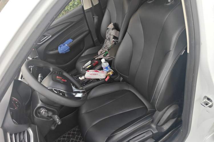 Used Roewe i5 2019 1.5L Automatic 4G Connected Langhao Edition Left Front Seat
