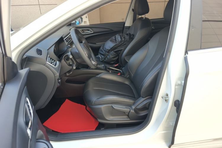 Used Roewe i5 2019 1.5L Automatic 4G Connected Langhao Edition Left Front Seat