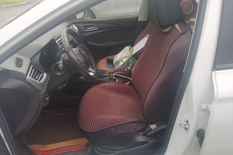 Used Roewe i5 2019 1.5L Automatic 4G Connected Langyue Edition Left Front Seat