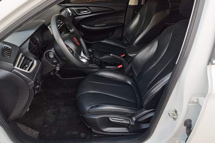 Used Roewe i5 2019 1.5L Manual 4G Connectable Langhao Edition Left Front Seat
