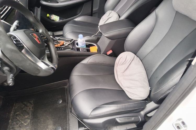 Used Roewe i5 2019 1.5L Automatic 4G Connected Langhao Edition Left Front Seat