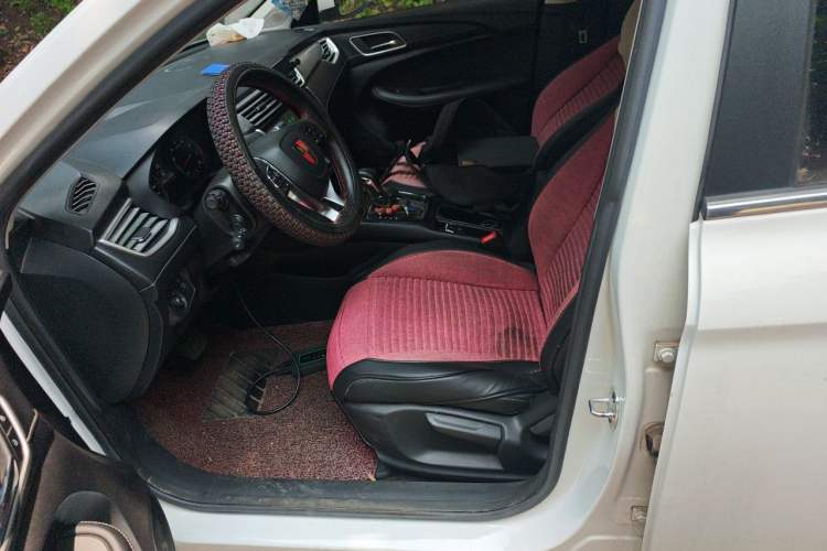 Used Roewe i5 2019 1.5L Automatic 4G Connected Langhao Edition Left Front Seat