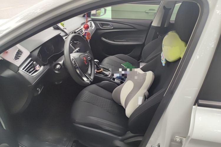 Used Roewe i5 2019 1.5L Automatic 4G Connected Langyue Edition Left Front Seat