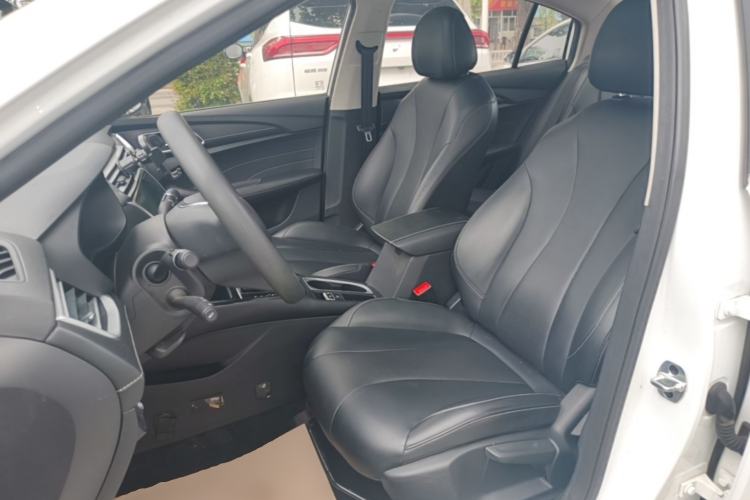 Used Roewe i5 2019 1.5L Automatic 4G Connected Langhao Edition Left Front Seat