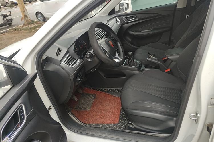 Used Roewe i5 2019 1.5L Manual 4G Connected Langyue Edition Left Front Seat