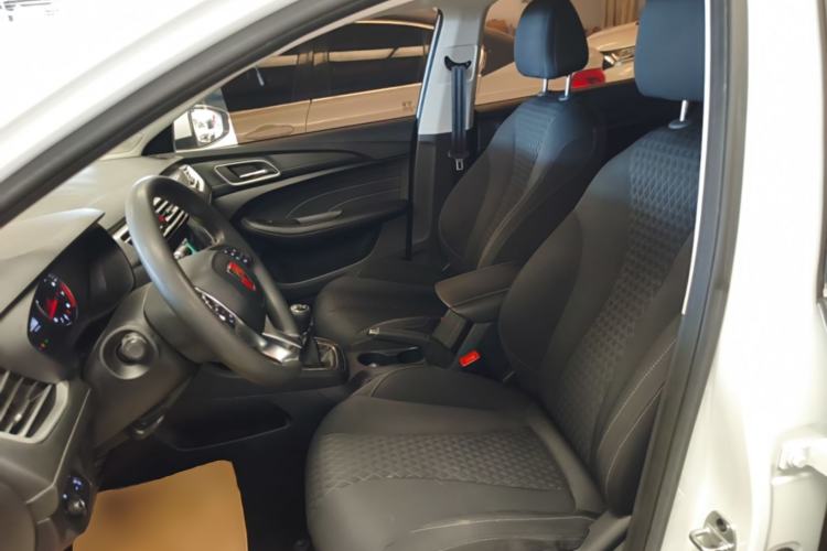 Used Roewe i5 2019 1.5L Manual 4G Connected Langyue Edition Left Front Seat