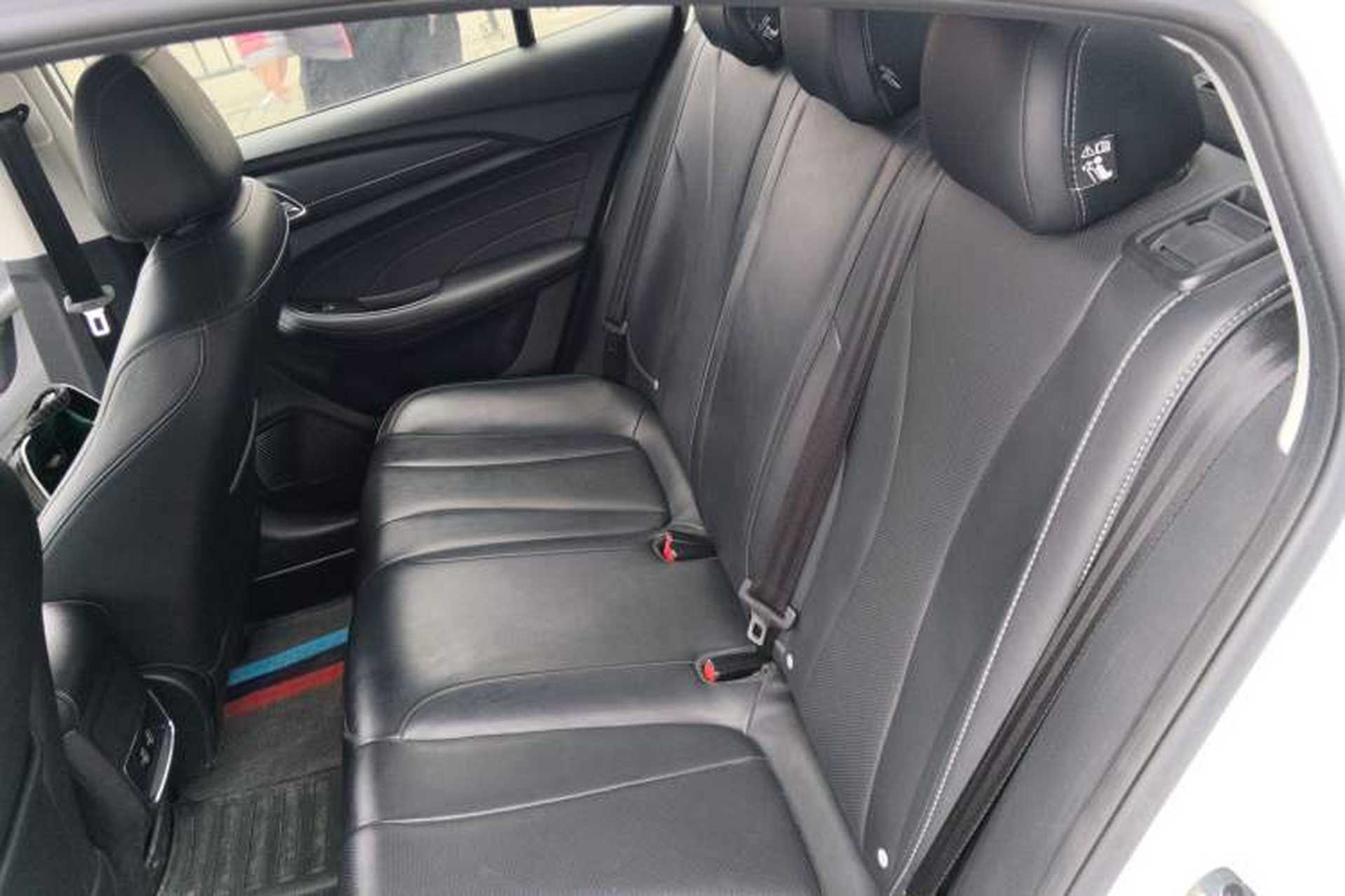 Used Roewe i5 2019 1.5L Automatic 4G Connected Langhao Edition Left Rear Seat