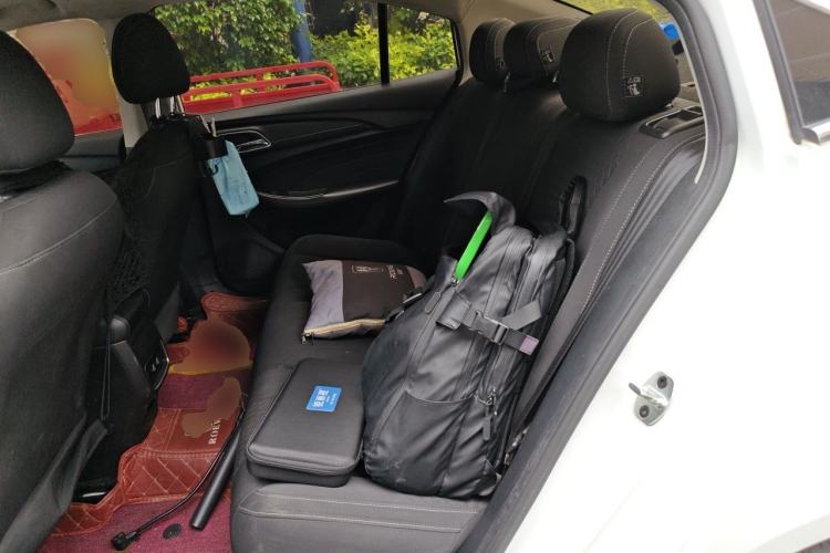 Used Roewe i5 2019 1.5L Automatic 4G Connected Linghao Edition Left Rear Seat