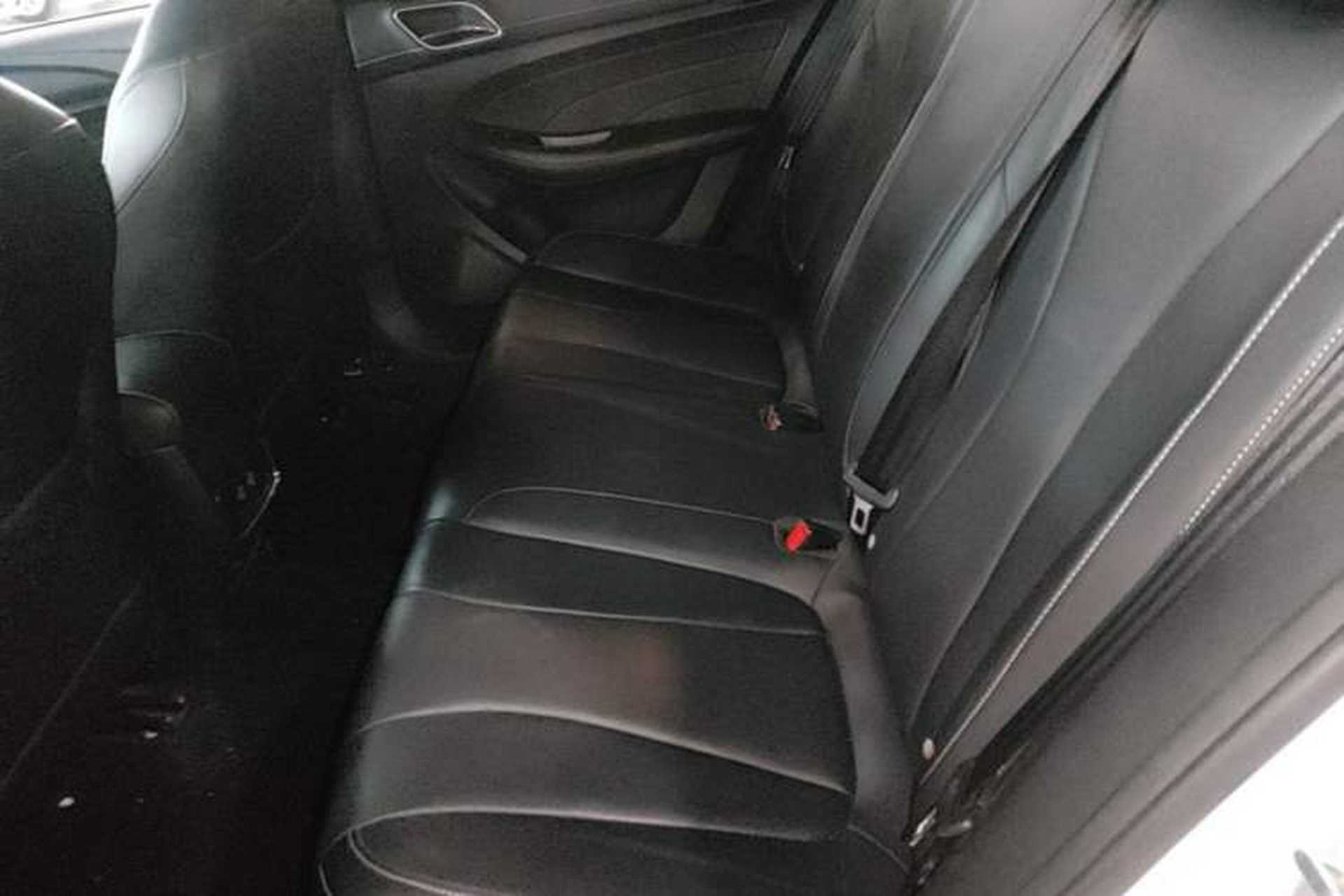 Used Roewe i5 2019 1.5L Automatic 4G Connected Langhao Edition Left Rear Seat