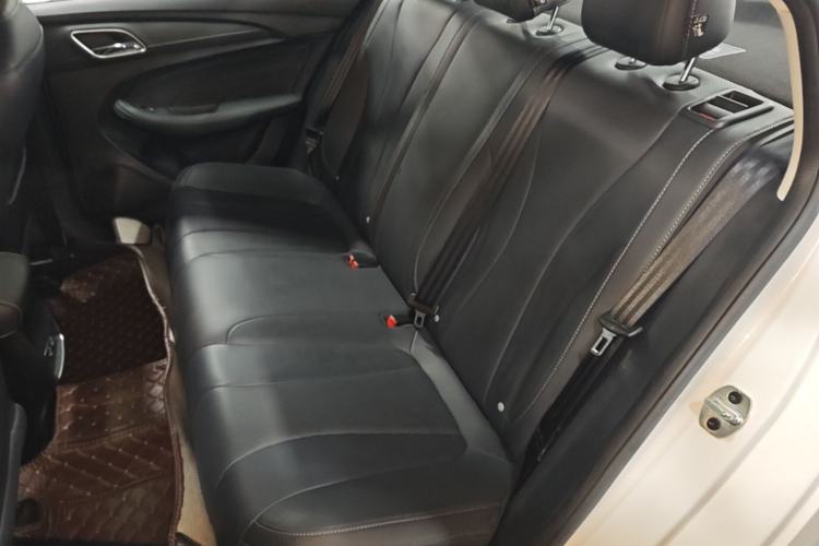 Used Roewe i5 2019 1.5L Automatic 4G Connected Linghao Flagship Edition Left Rear Seat